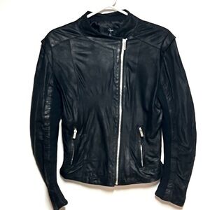 Aqua Genuine Black Leather Butter Soft Ribbed Sleeve Moto Jacket Sz M